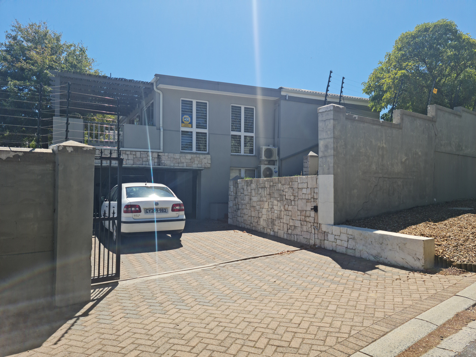 6 Bedroom Property for Sale in Heldervue Western Cape
